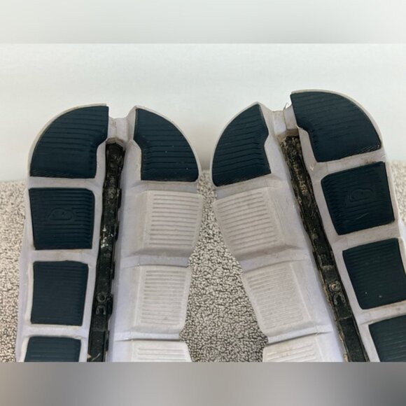 On Clouds Women's Cloudstratus Running Shoes Black/Lilac, Size 8.5 - Picture 8 of 10